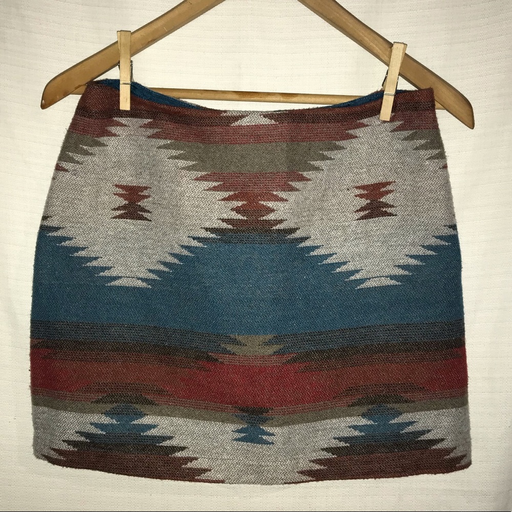 American eagle southwestern print mini skirt